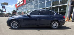 JDX901-BMW-320 l F30 luxury line -AZUL-2016