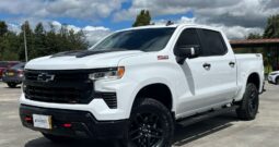 NJP324 SILVERADO Z71 AT 2024