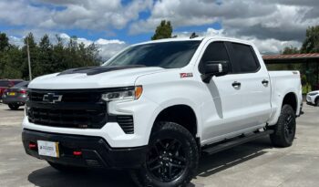 NJP324 SILVERADO Z71 AT 2024 lleno