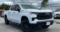NJP324 SILVERADO Z71 AT 2024