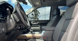 NJP324 SILVERADO Z71 AT 2024