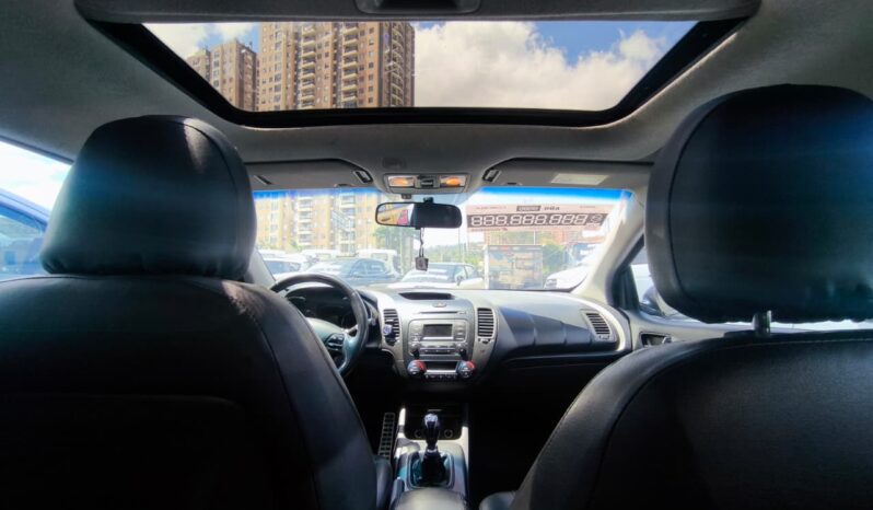 IVV953 KIA CERATO KOUP SX   MODELO: 2015 lleno