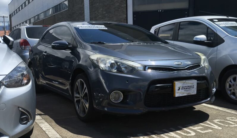 IVV953 KIA CERATO KOUP SX   MODELO: 2015 lleno