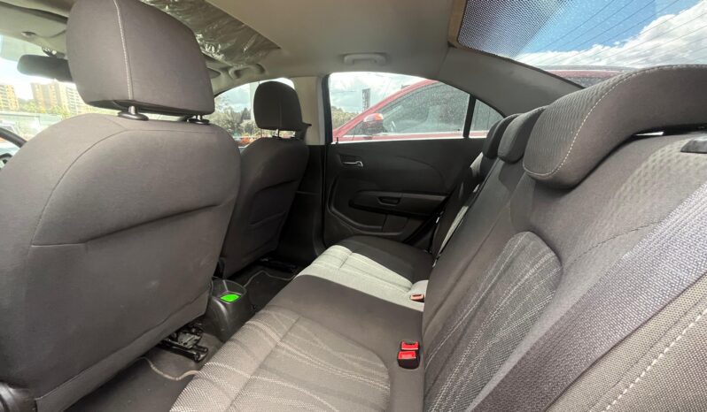 DZT024 SONIC 4P 1.6 MT LT C/A 2018 lleno