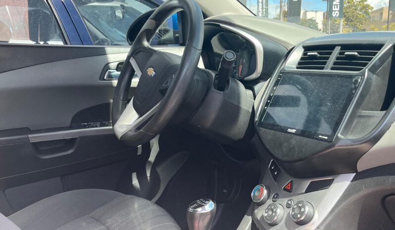 DZT024 SONIC 4P 1.6 MT LT C/A 2018 lleno