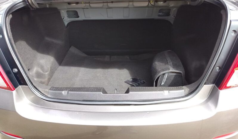 FJW077 BEAT LTZ 2019 lleno