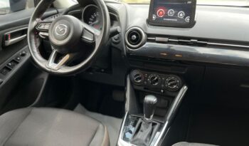 LYY540 MAZDA 2 SEDAN MODELO: 2023 lleno