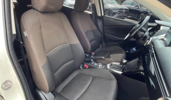 LYY540 MAZDA 2 SEDAN MODELO: 2023 lleno