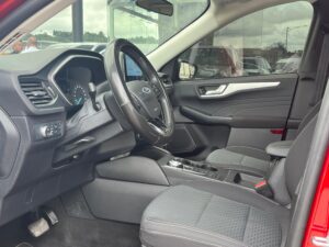 LNQ487 FORD ESCAPE SE 2023