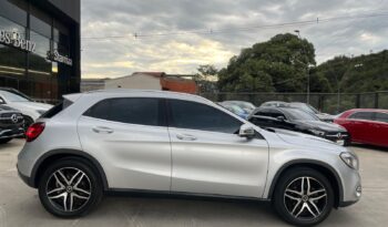 GZO378 GLA 200 2020 lleno