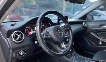 GZO378 GLA 200 2020 lleno