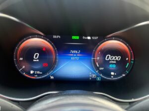 KMW255 GLC 300 E 4MATIC MODELO: 2022