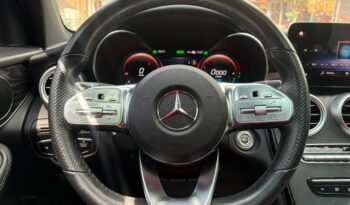KMW255 GLC 300 E 4MATIC MODELO: 2022 lleno