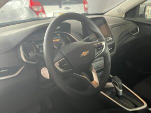 HPW071 CHEVROLET ONIX LTZ TURBO AC 1.0 4P 4X2 AT MODELO: 2022