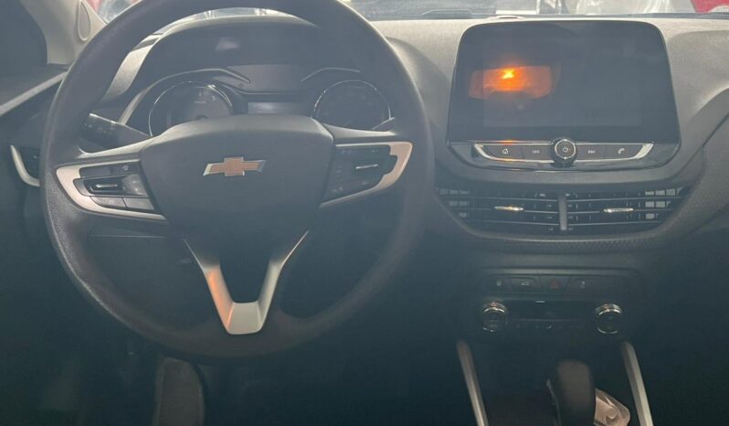 HPW071 CHEVROLET ONIX LTZ TURBO AC 1.0 4P 4X2 AT MODELO: 2022 lleno