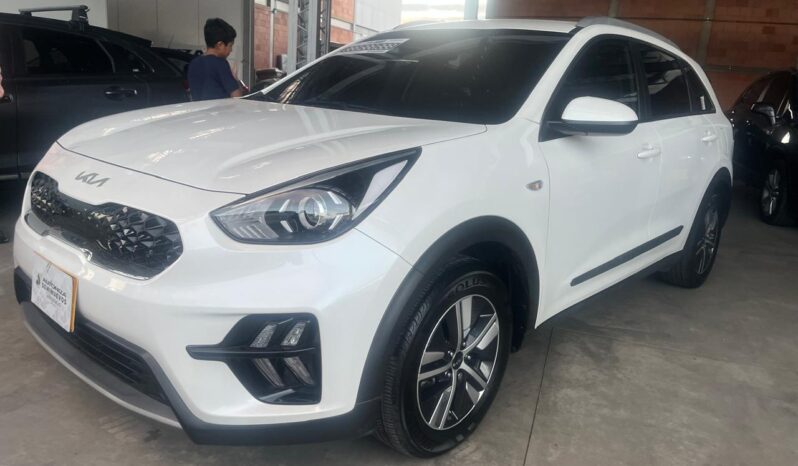 KWS624 KIA NIRO MODELO: 2022 lleno
