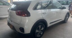 KWS624 KIA NIRO MODELO: 2022
