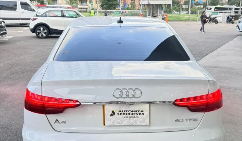 AUDI A4 MODELO: 2023 lleno