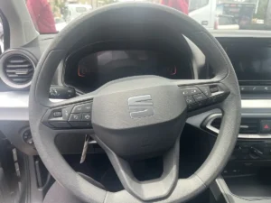 NJL571 SEAT ARONA REFERENCE MODELO: 2024