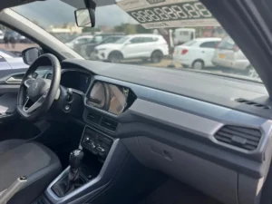 KZY755 VOLKSWAGEN T-CROSS TRENDLINE MODELO: 2022