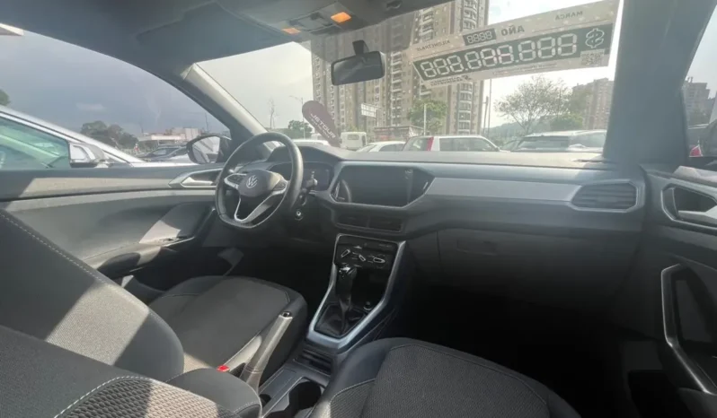 KZY755 VOLKSWAGEN T-CROSS TRENDLINE MODELO: 2022 lleno