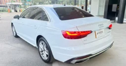 AUDI A4 MODELO: 2023