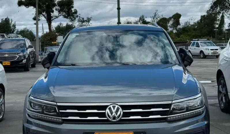 FPQ370 Volkswagen Tiguan Allspace Comfortline 2.0 Tsi 4motion MODELO: 2019 lleno