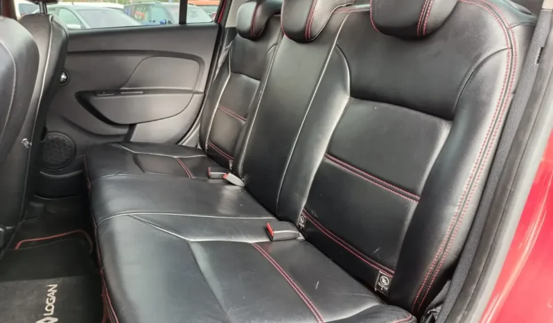 JCP381 Renault Logan 1.6 Expression / Life + MODELO: 2017 lleno