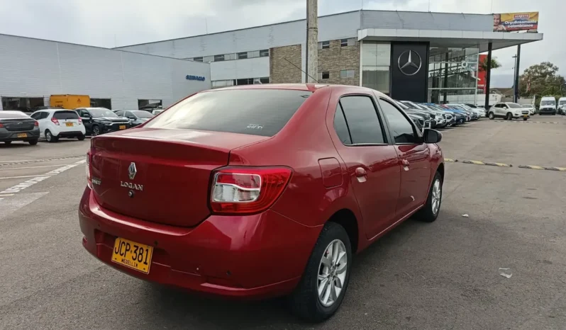 JCP381 Renault Logan 1.6 Expression / Life + MODELO: 2017 lleno