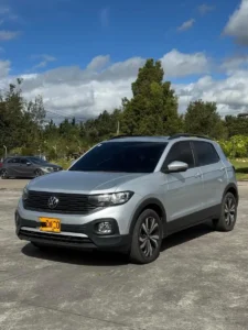 LWZ420 VOLKSWAGEN T-CROSS TRENDLINE MODELO: 2023