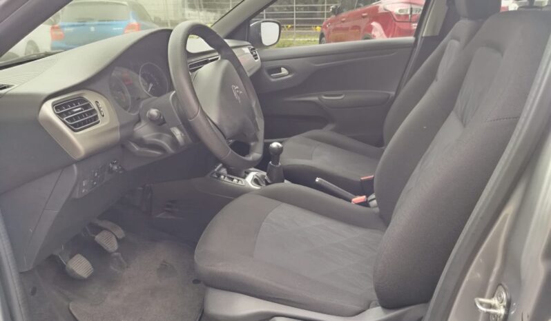 KZY008 C-Elysée Feel 1.6 115 5MT MODELO: 2022 lleno