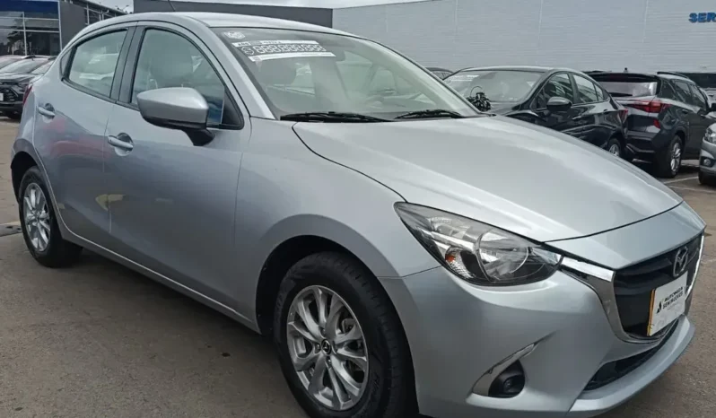 JLX233 Mazda 2 Prime Hatchback Mt lleno