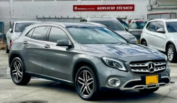 FYY807 Mercedes-Benz Clase GLA 1.6 200 Urban 2019 lleno