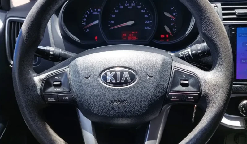 IXW996 Kia Rio Spice R 1.4 2017 lleno