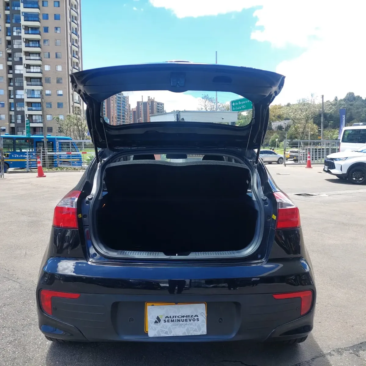 IXW996 KIA RIO SPICE R 1.4 2017