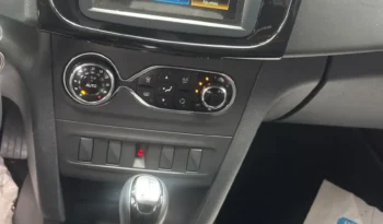 JXY018 Renault Stepway 1.6 Intense Automática 2022 lleno