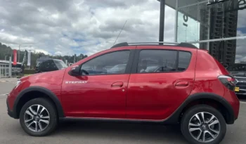 JXY018 Renault Stepway 1.6 Intense Automática 2022 lleno