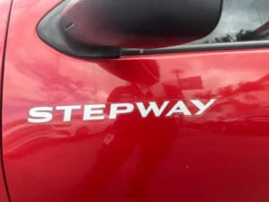 JXY018 Renault Stepway 1.6 Intense Automática 2022