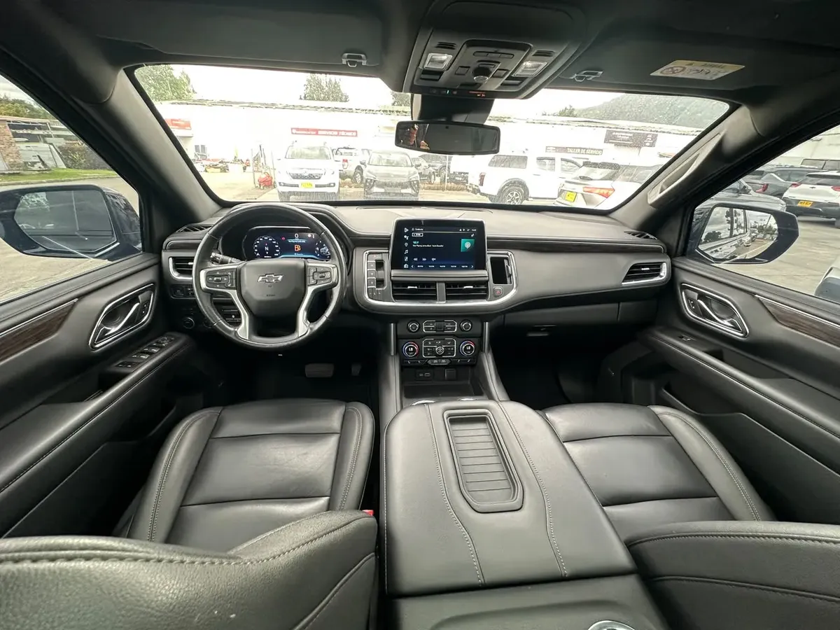 LNK294 CHEVROLET TAHOE 5.3 V8 Z71 4WD AT 2023