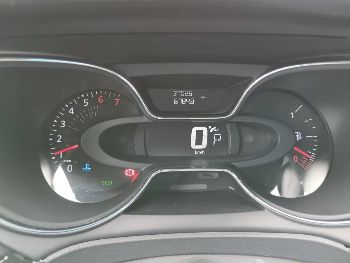LOP329 RENAULT CAPTUR INTENS 2.0 2024