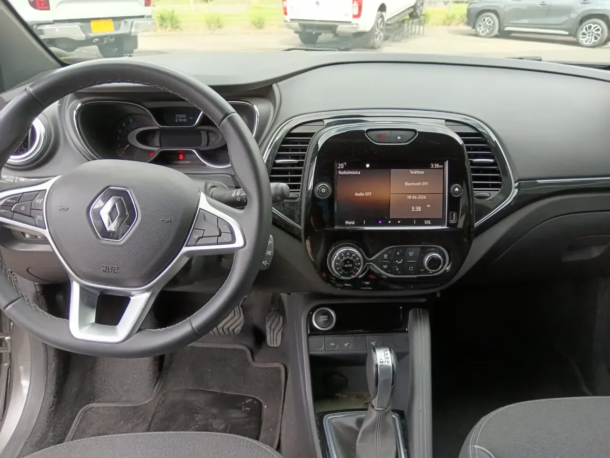LOP329 RENAULT CAPTUR INTENS 2.0 2024