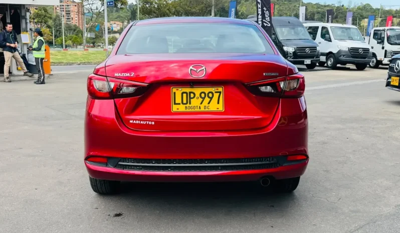 LOP997 Mazda 2 Sedan 1.5 Touring At lleno