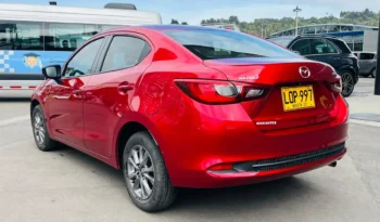 LOP997 Mazda 2 Sedan 1.5 Touring At lleno