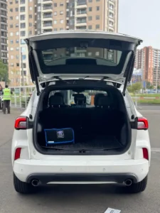 LOU661 Ford Escape 2.5 St-Line Select Awd Ecvt Hibrida MODELO: 2023