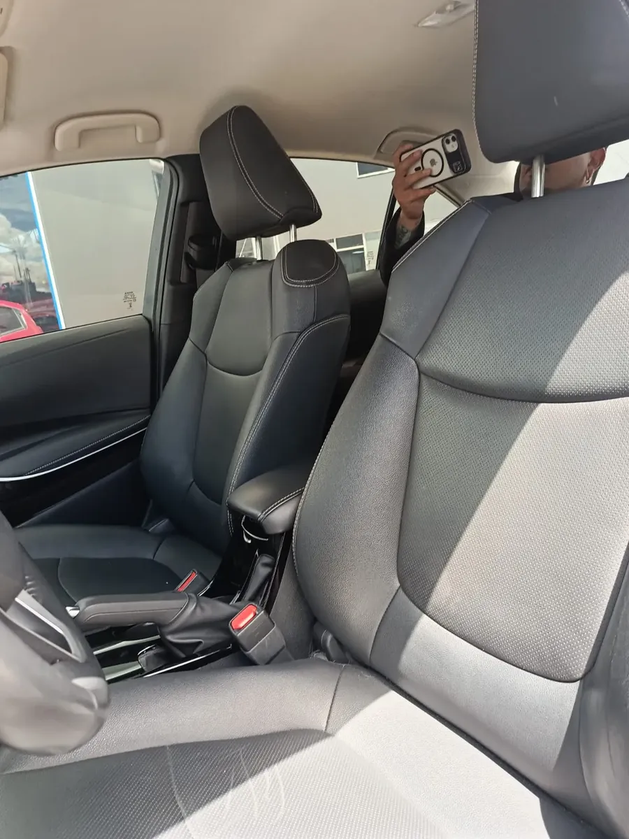 NNX815 TOYOTA COROLLA 1.8 HEV XEI 2024