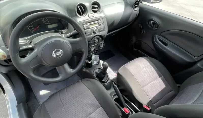 ZYY059 Nissan March 1.6 Sense lleno