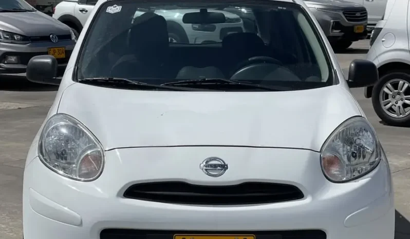 ZYY059 Nissan March 1.6 Sense lleno